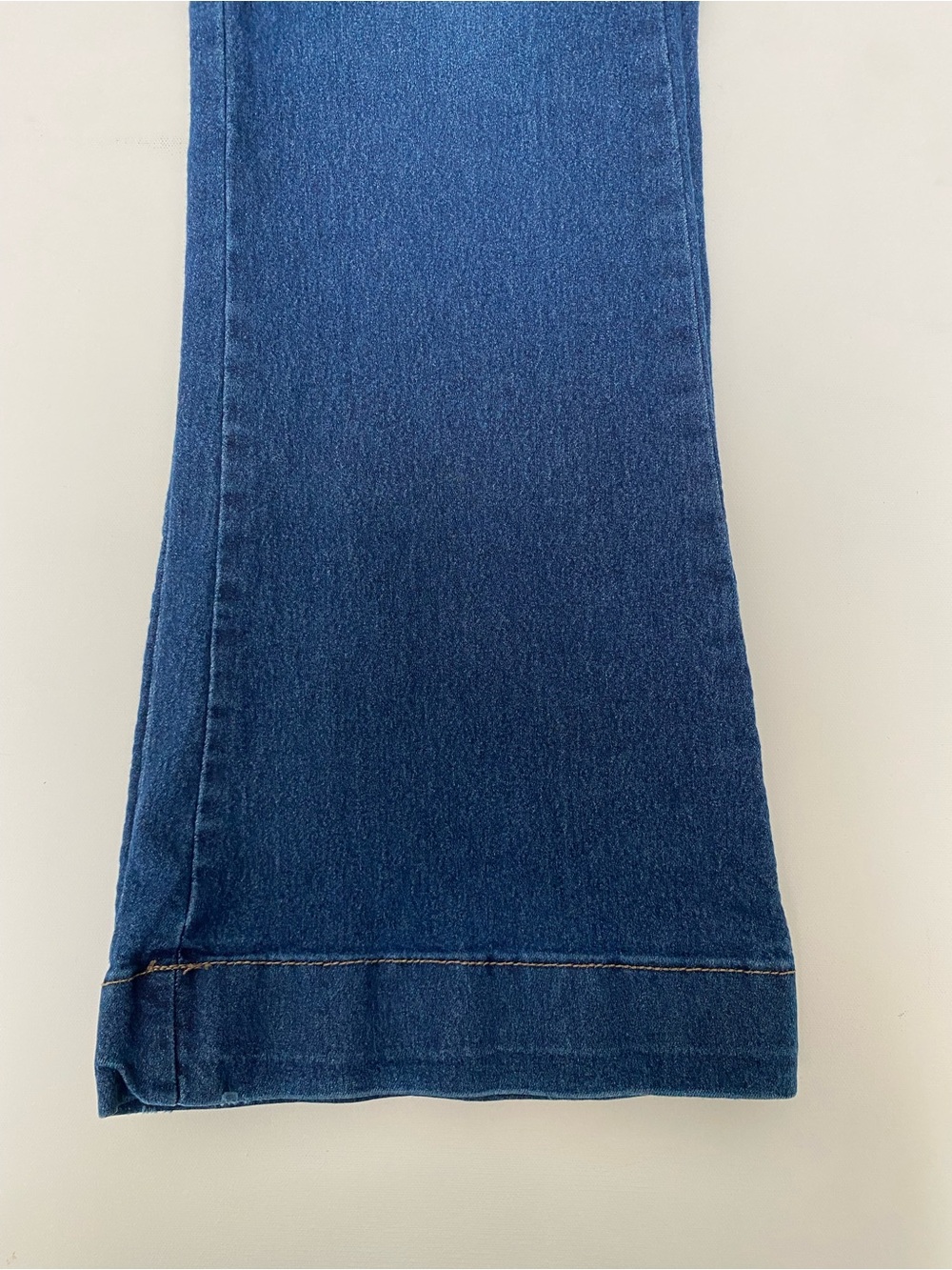 VINTAGE JLO by Jennifer Lopez Y2K Flare Jeans Size 9 Early 2000s - Picture 2 of 6